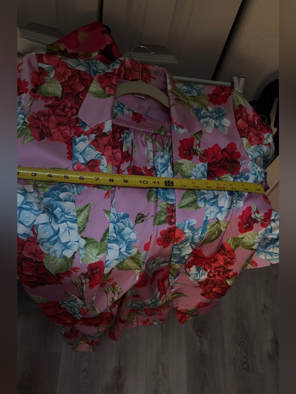 Rachel Zoe Lavender Blazer with Red & Blue Floral Print - Picture 4 of 4